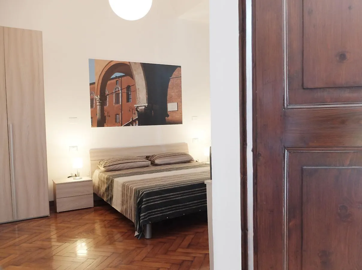 Centro Storico Suites Ferrara 3*,